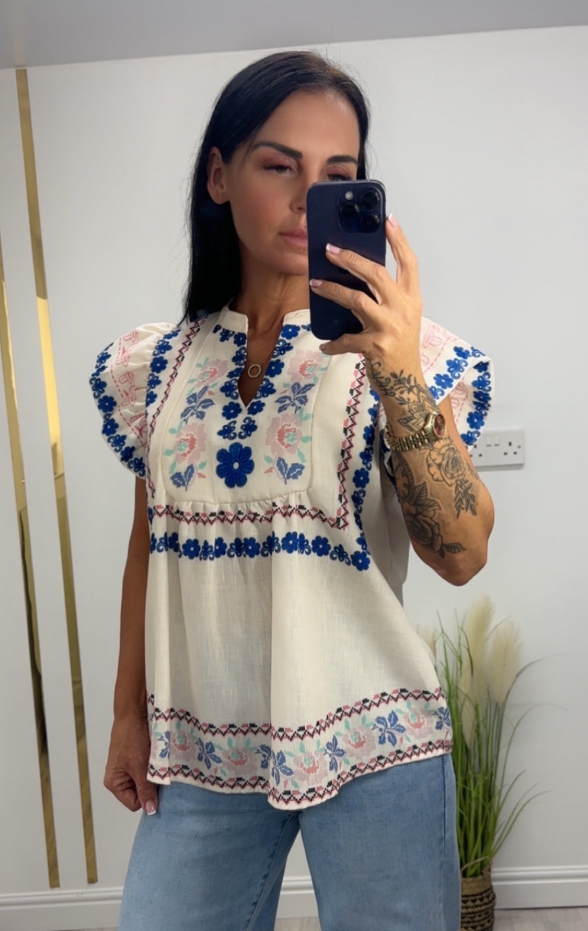 Rosy frill sleeve top