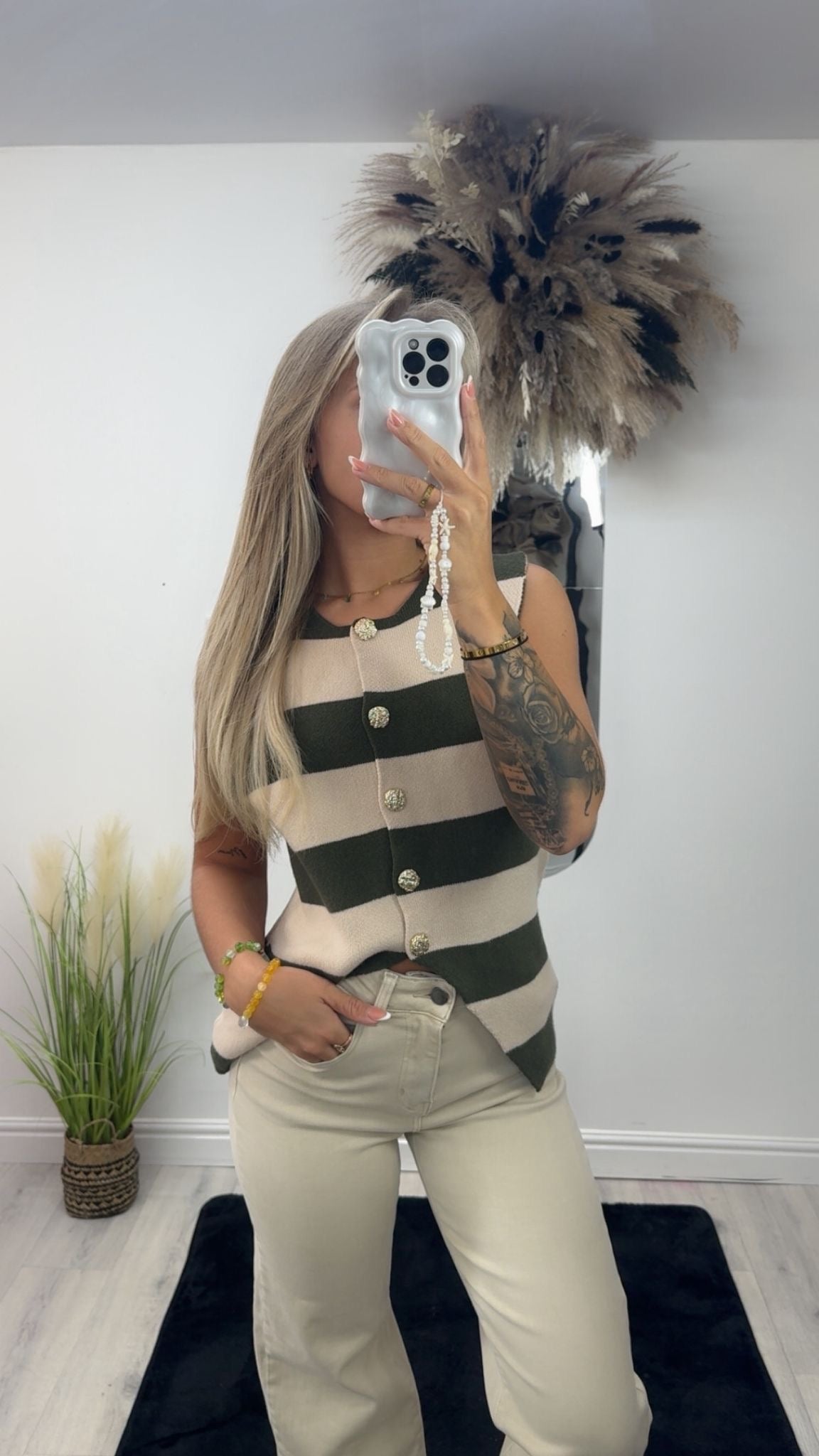 Knitted waist coat