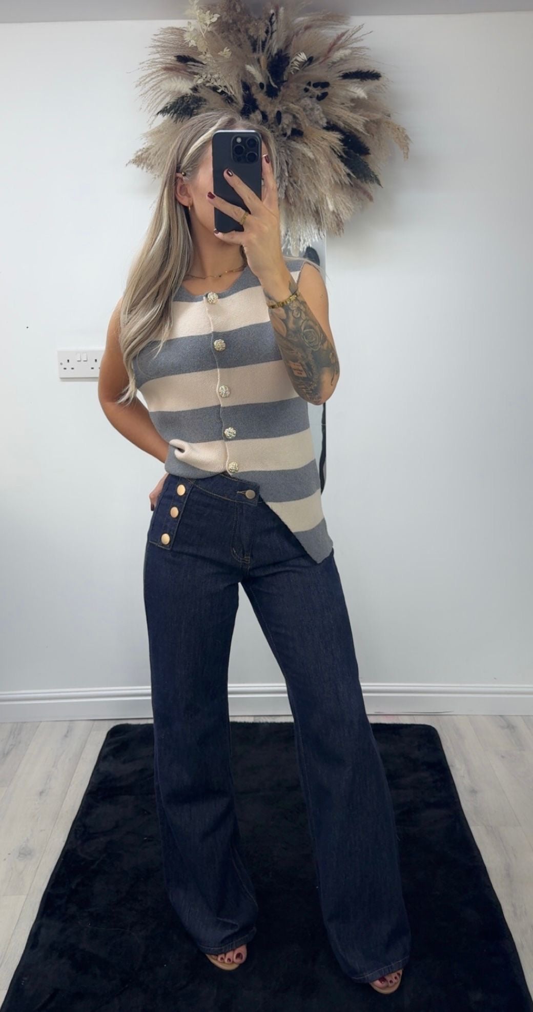 Knitted waist coat