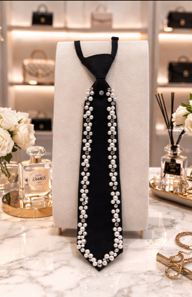 Pearl tie