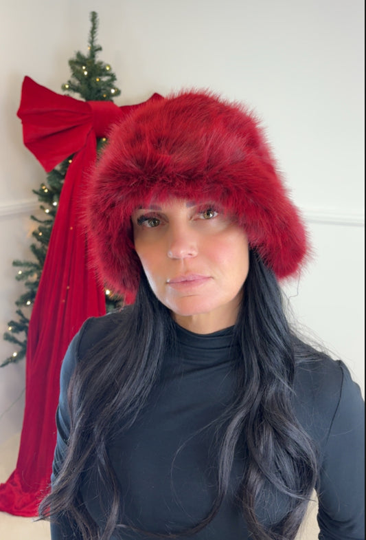 Faux fur bucket hat